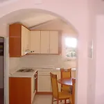 Dinastija 公寓