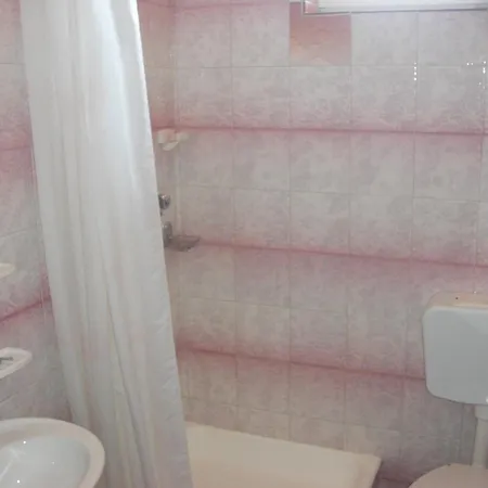 Dinastija Apartment *