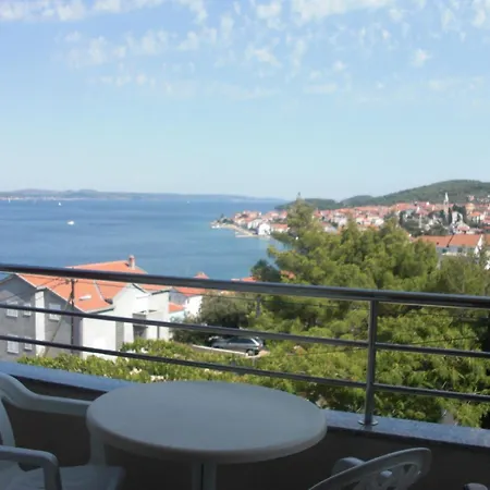 Dinastija Apartment Kali