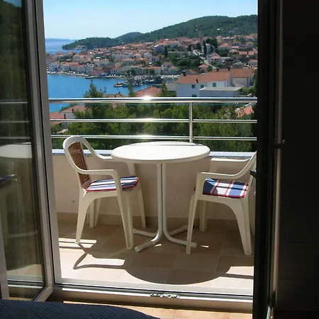 Dinastija Apartment Kali