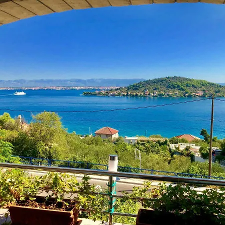 Apartment Dinastija